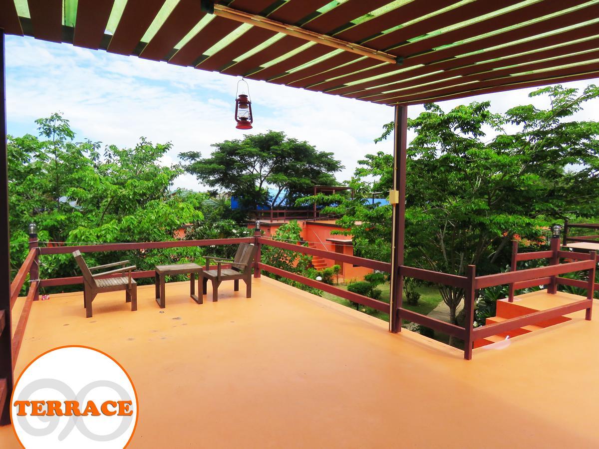 10 Billion Resort Samut Songkhram Extérieur photo