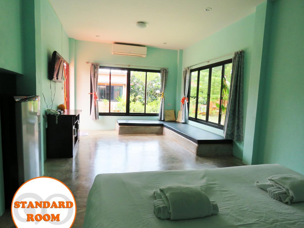 10 Billion Resort Samut Songkhram Extérieur photo